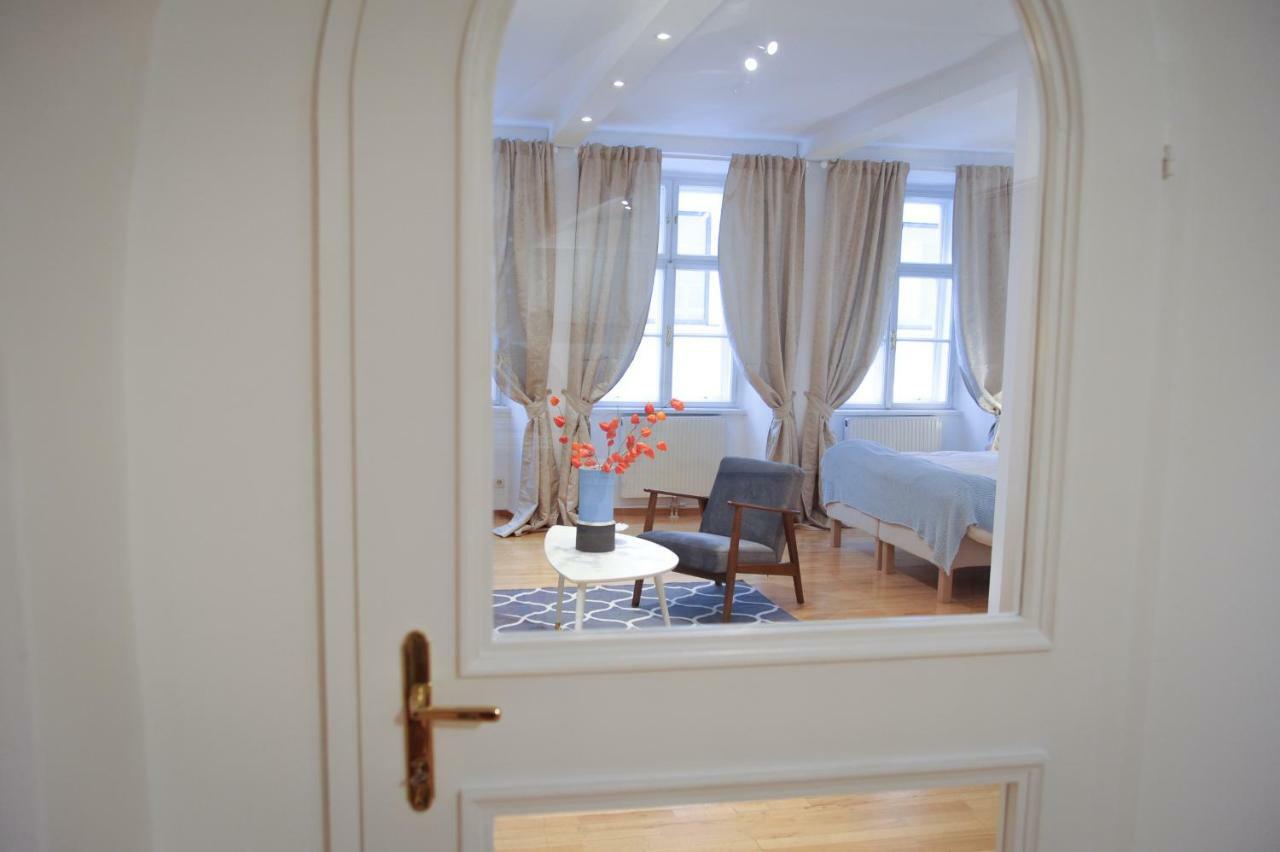 City Center Apartment Viena Exterior foto